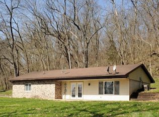 18875 Dmc Hwy #99, Burlington, IA 52601