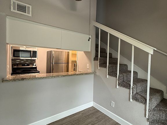 3rd image of 920 Tenison Memorial Dr #960B