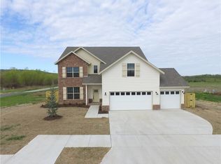 2483 S Cobalt Ave, Fayetteville, AR 72701
