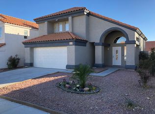 10025 Dove Ridge Dr, Las Vegas, NV 89117