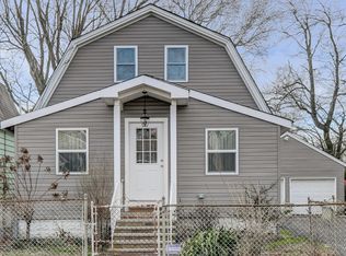 93 Ocean Ave, Middletown, NJ 07748