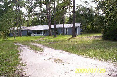 Fresh Relaxing Seculded+Great Country Home on 1.2ac+Fresh Paint+Move N Ready