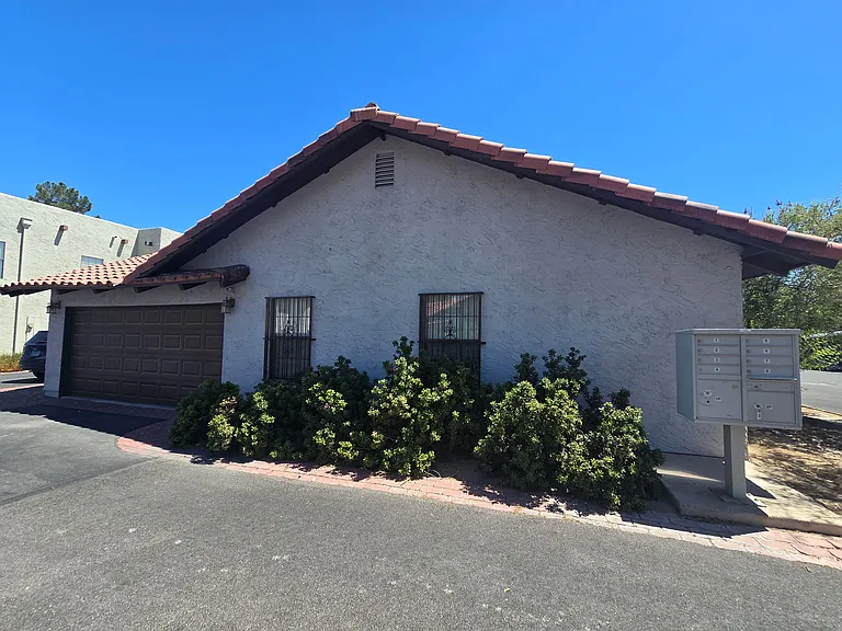 735 Spyglass Ln — Photo 11