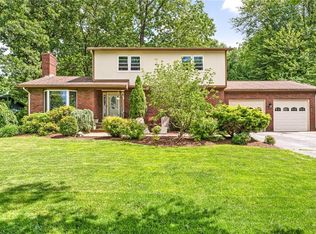 244 Elena St, Cranston, RI 02920