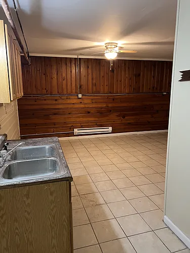 412 E 41st Ave #2 Photo 1