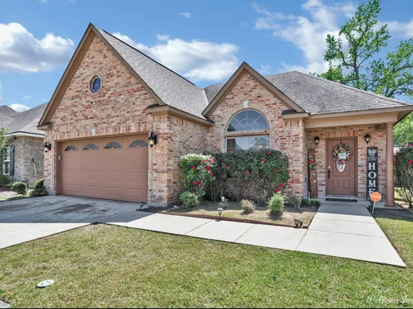387 Mousse Ruelle Dr, Shreveport, LA 71106