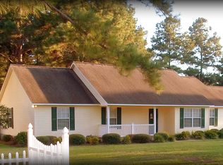 85 Sunbeam Rd, Douglas, GA 31535