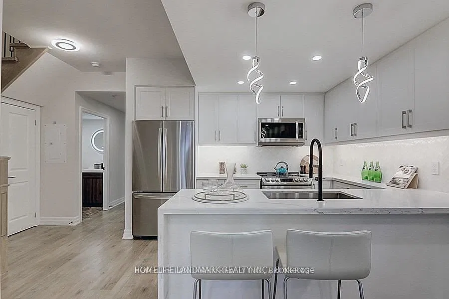 3 bed, $3,200 — Photo 4