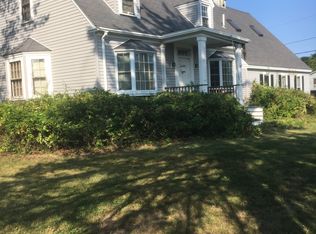 1056 Sabattus St, Lewiston, ME 04240