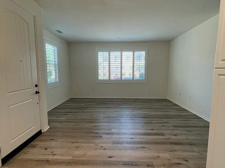 E Santa Clara Ln — Photo 6