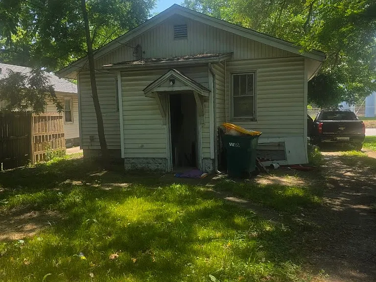 1112 E Garfield Ave — Photo 20