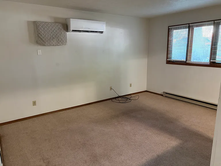 4722 Trevor Cir #2 — Photo 3