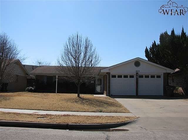 1st image of 1613 Bert Dr