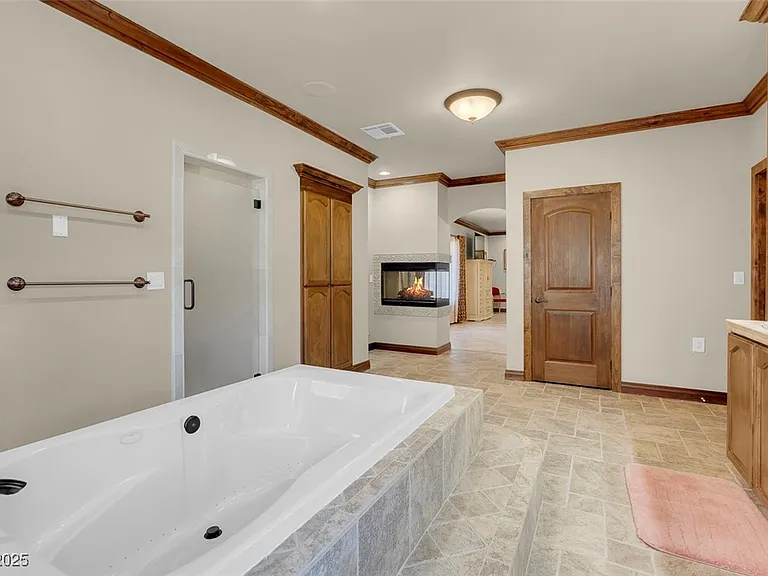 264 Crestview Dr — Photo 53