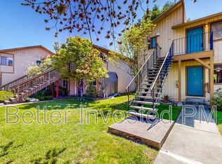 5220 Fulton Rd APT 6, Santa Rosa, CA 95403