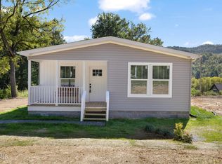 126 Elbow City Rd, Rogersville, TN 37857