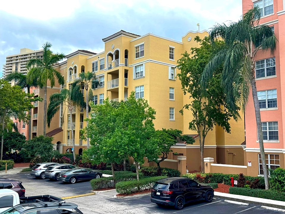 1st image of 19555 E Country Club Dr #8-10008