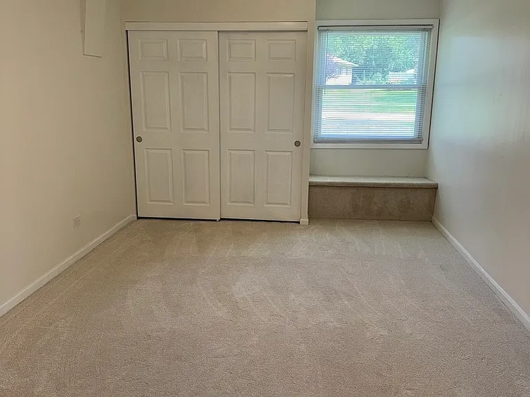 7450 Webster St — Photo 19