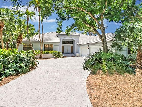 2nd image of 27760 Riverwalk WAY