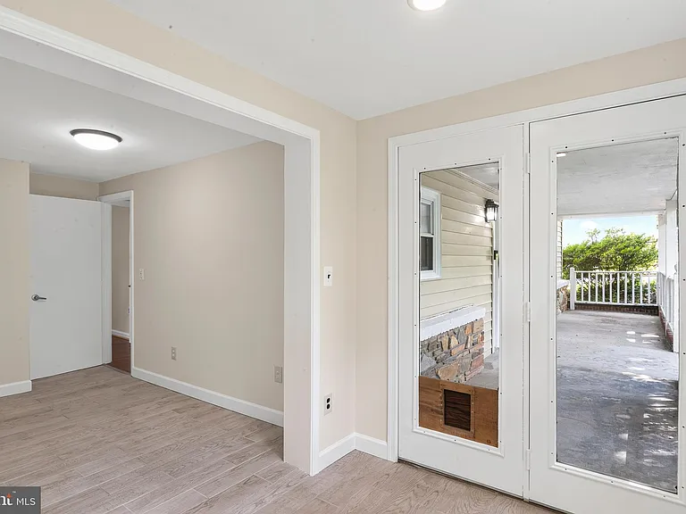 5129 Chowan Ave — Photo 30