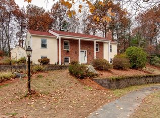 43 Windy Ridge Rd, Jefferson, MA 01522