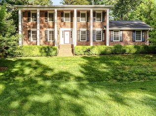 5513 Parkwood Dr, Raleigh, NC 27612