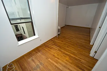 Rented by Nolita Group