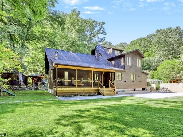 475 West Brook, Ringwood Boro, NJ 07456