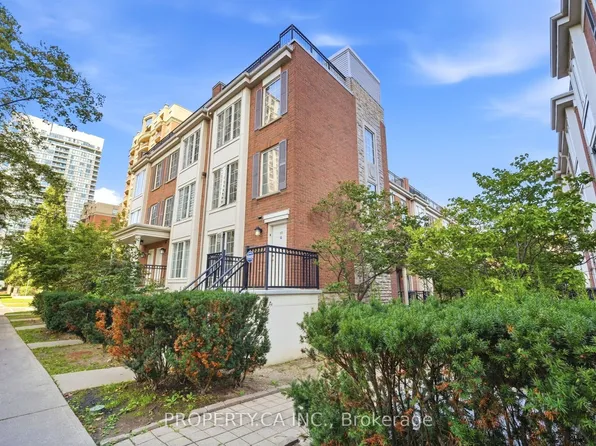 3 Everson Dr #118, Toronto, ON M2N 7C2
