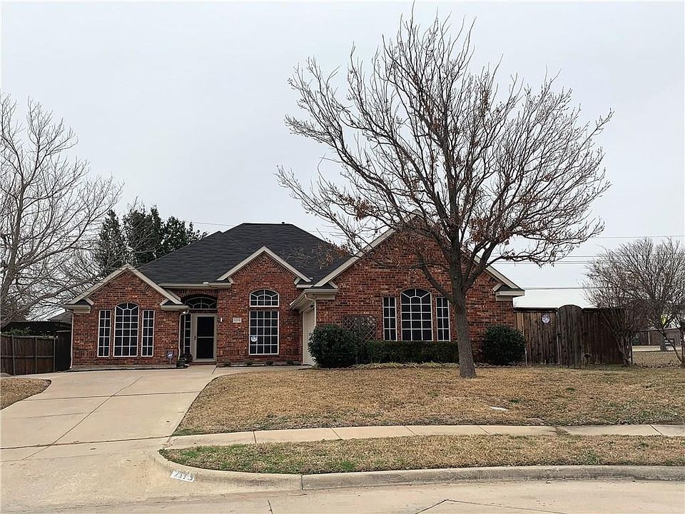 1st image of 2113 Oak View Pl