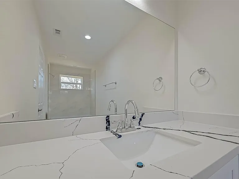 7339 Krueger Rd #A — Photo 34