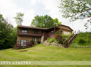 8060 Lessiter Rd NE, Belding, MI 48809