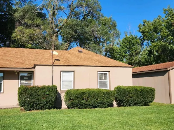 39096 N Evergreen Ave, Beach Park, IL 60087