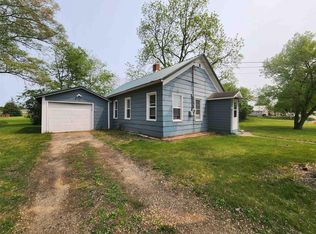 1010 N 2nd St, Muscoda, WI 53573