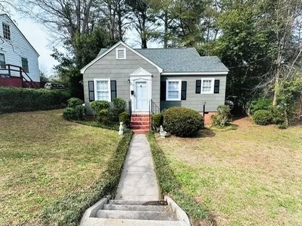 119 Kensington Cir, Fayetteville, NC 28301