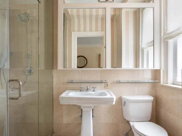 1105 Park Avenue image 10 of 15