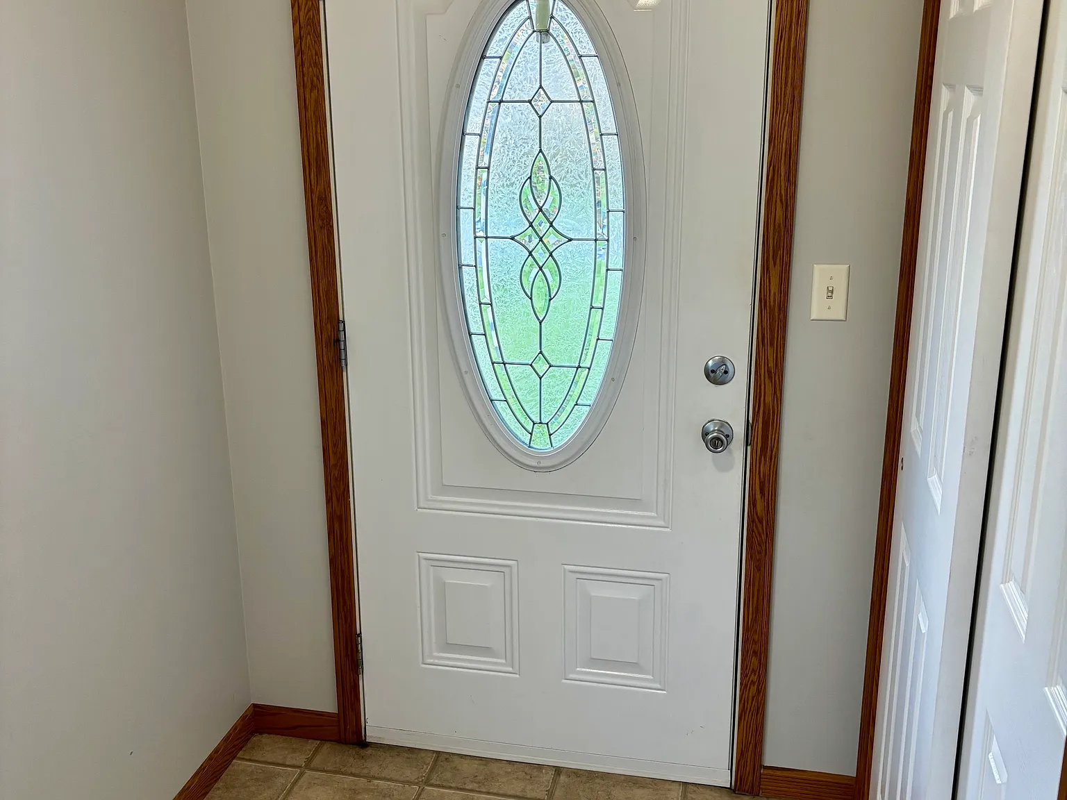 3 bed, $1,600 — Photo 3