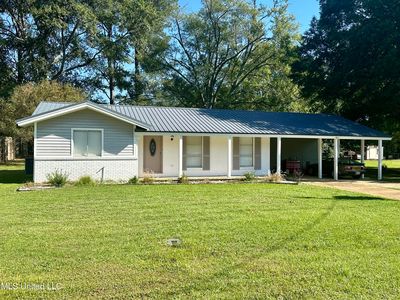 112 Devalda Dr, Duck Hill, MS, 38925