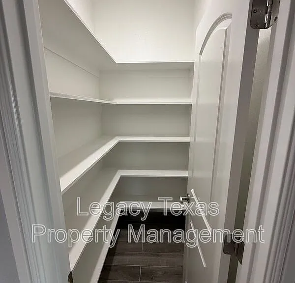 910 Fuller Ave #A — Photo 31
