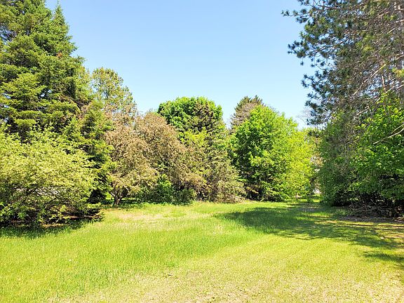 5th image of 403 N Hazel Ave #.2