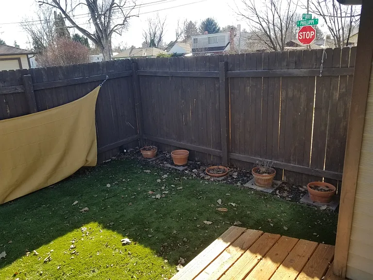 510 S Phillippi St — Photo 21