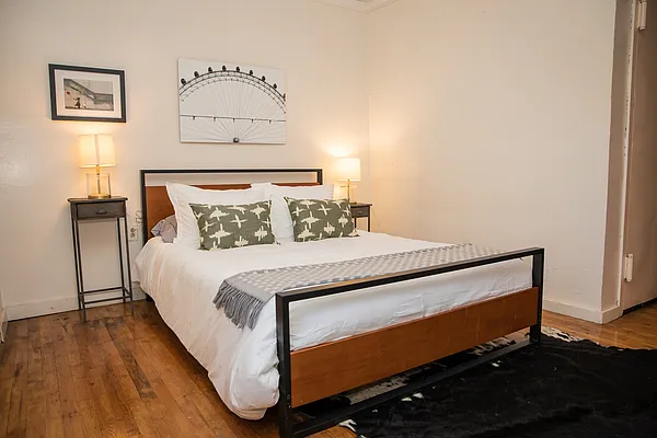 Rented by Furnished Habitat | media 9