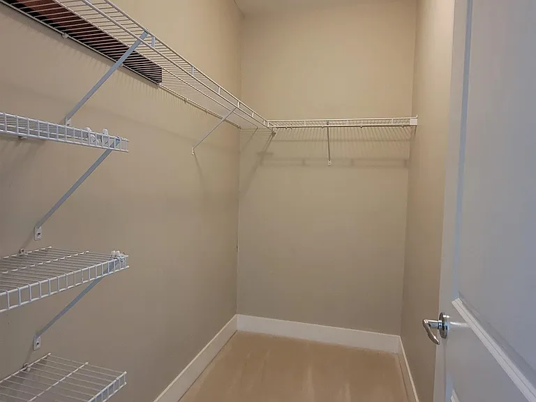 4685 Valley Dr #2XX — Photo 9