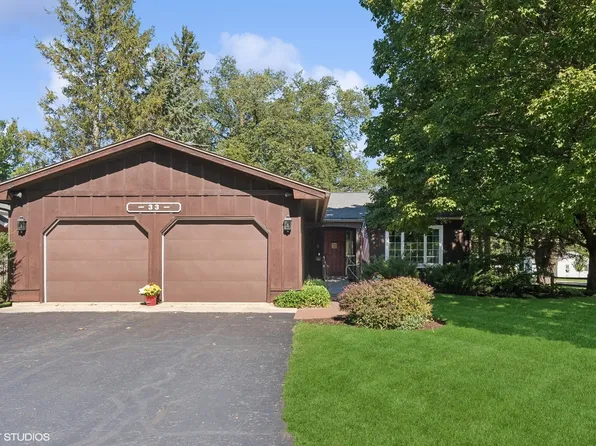 33 E Maple Ave, Cortland, IL 60112