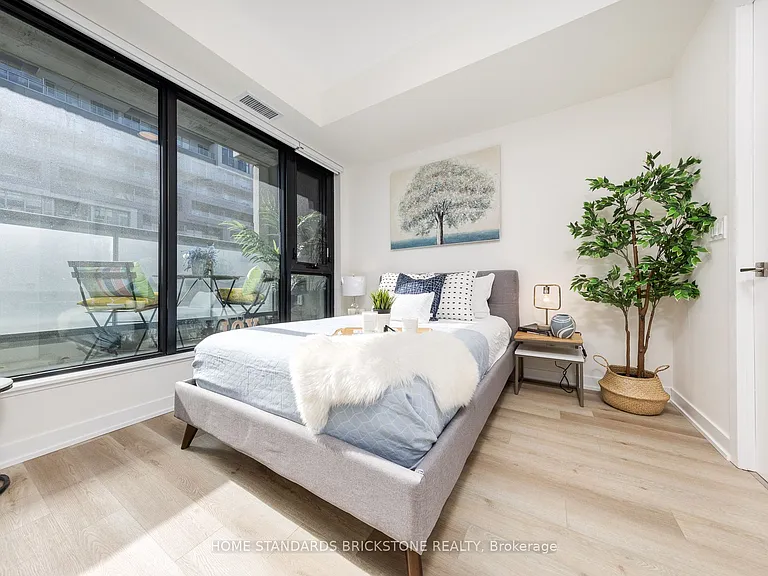 840 Saint Clair Ave W #314 — Photo 17