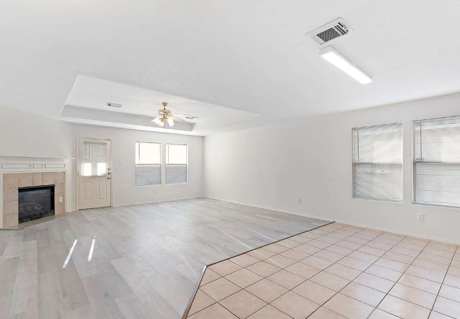 4 bed, 2.0 bath, 3000 sqft, $2,350 — Photo 1