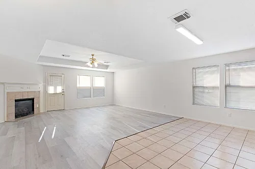 2923 Katybriar Ln Photo 1