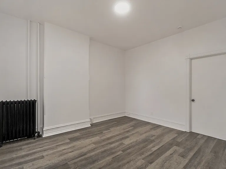 46 S 10th St #2 — Photo 11