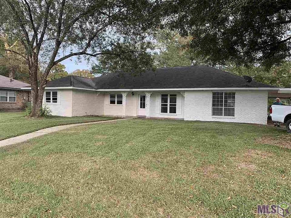 1st image of 2620 Cavalier Dr