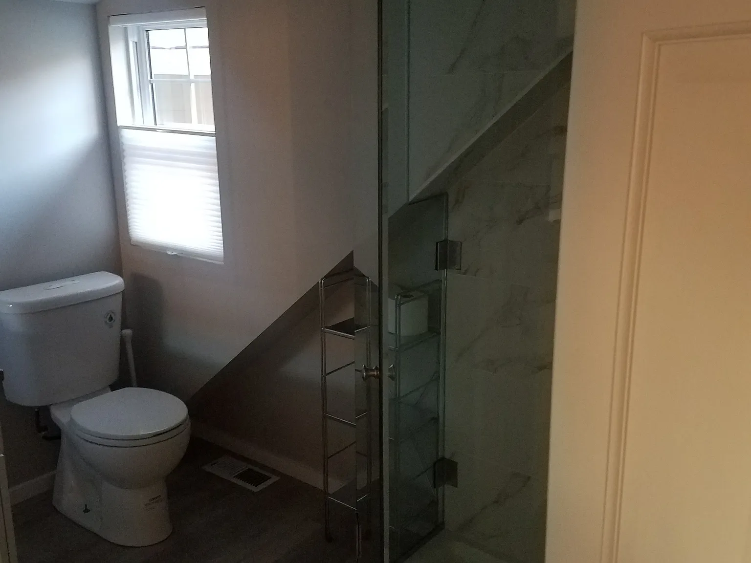 Studio, 415 sqft, $1,450 — Photo 3